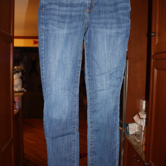 Universal Thread Goods Co Mid Rise Skinny Jeans Size 6. - Picture 8 of 9